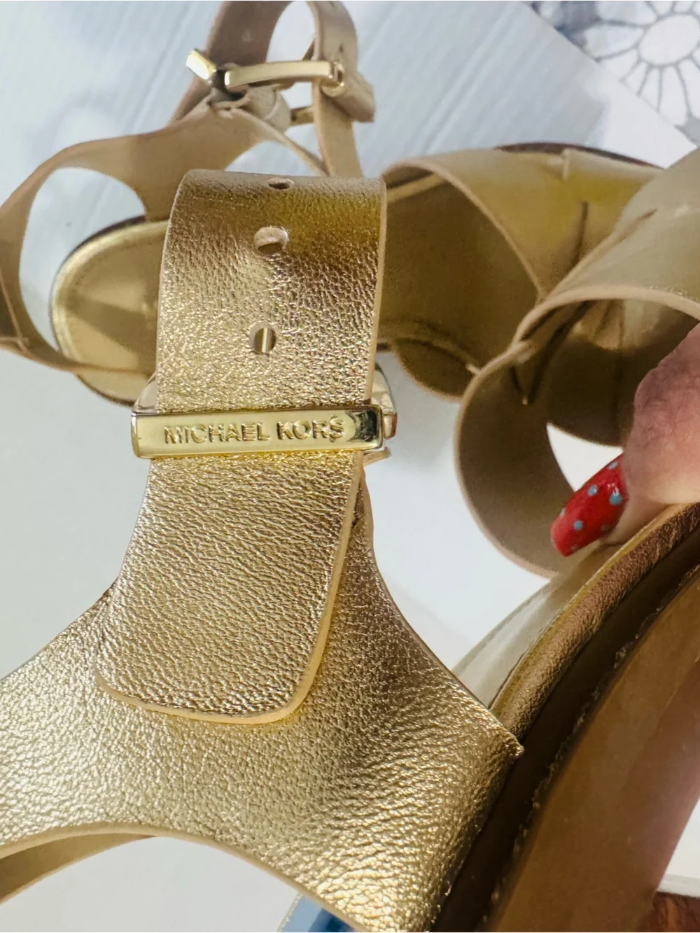 MICHAEL Michael Kors Gold Leather Wedge Sandals size 9.5